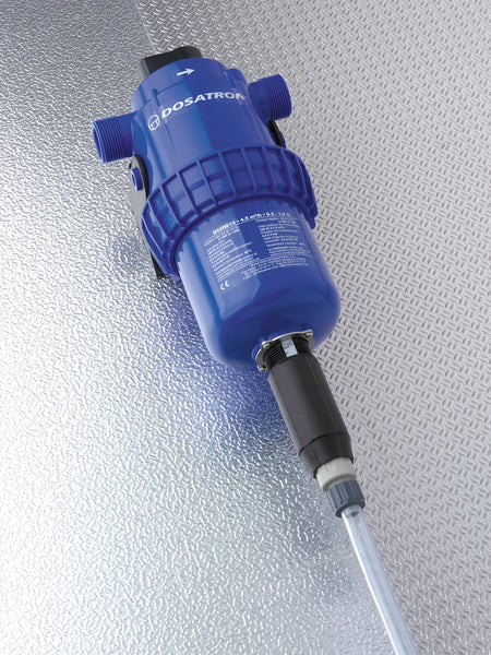5.2 Dosatron D45RE1.5VF 0.2% to 1.5% dose rate